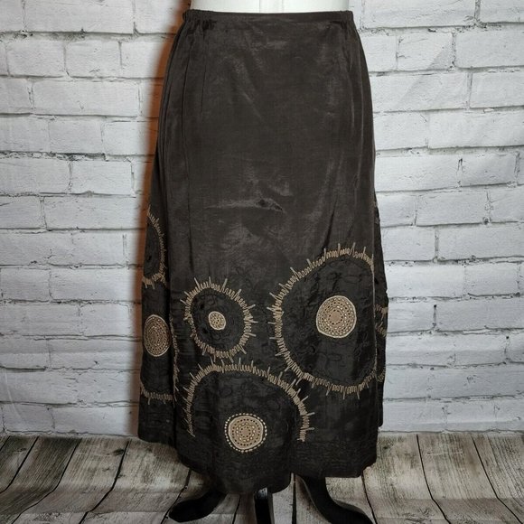 Chico's Embroidered Skirt with Cut Out Designs Size 1 - Picture 2 of 4